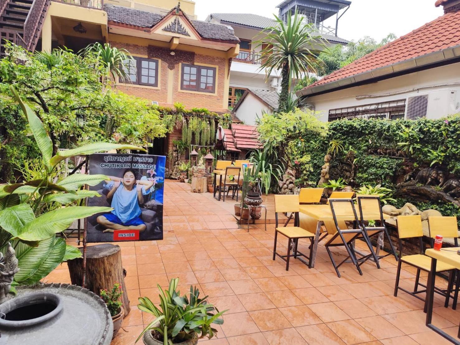 S.K. House 1 Hotel Chiang Mai Exterior foto